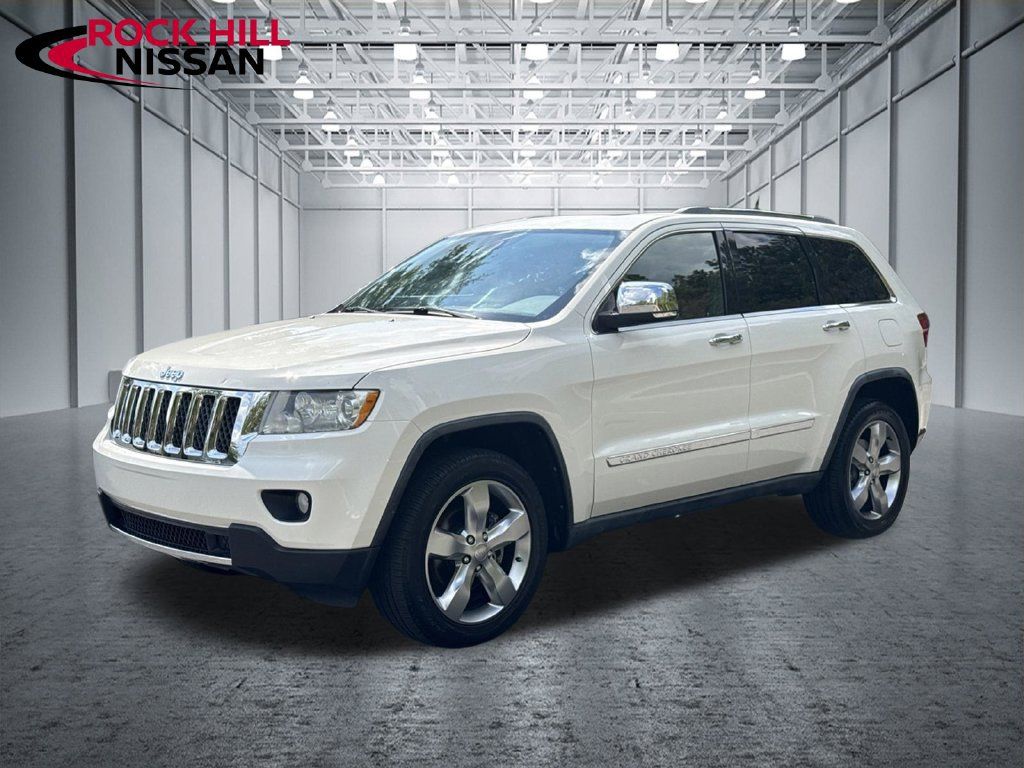 Used 2012 Jeep Grand Cherokee Overland AWD/4WD image 3