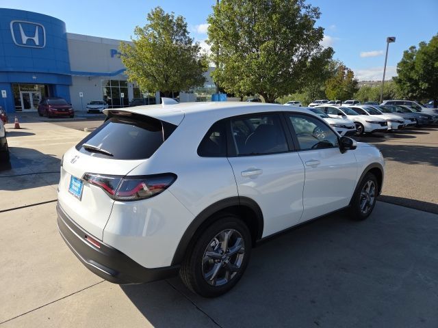 New 2027 Honda HR-V LX image 3