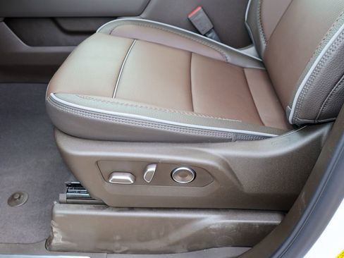 New 2026 GMC Sierra 3500 Denali w/ Denali Reserve Package image 10