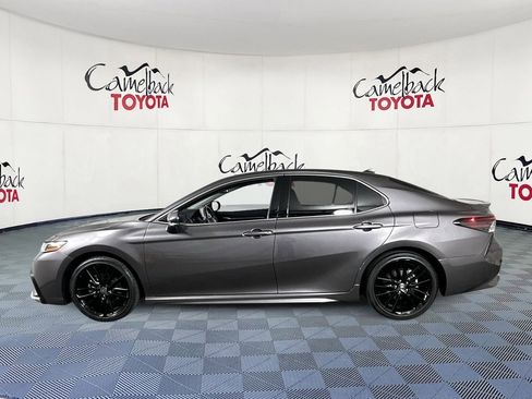 Used 2023 Toyota Camry XSE image 4