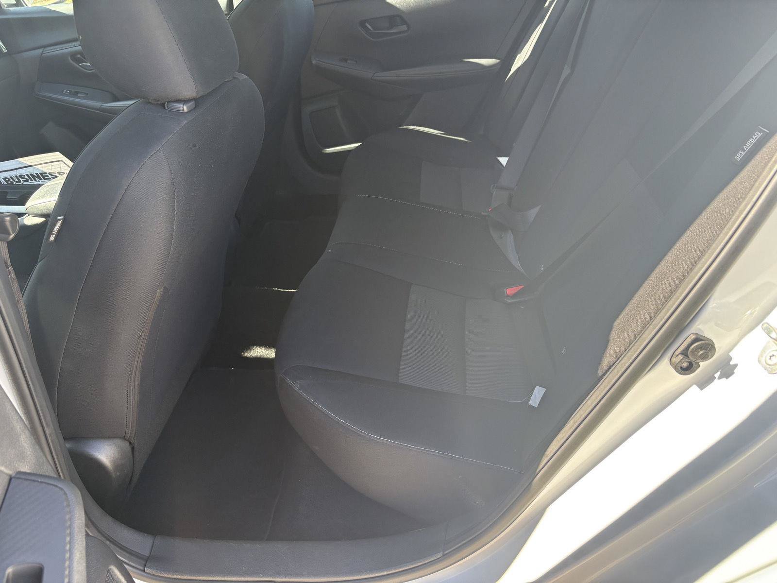 Used 2024 Nissan Sentra SV FWD image 12