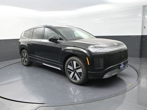 New 2026 Hyundai Ioniq 9 SEL AWD/4WD image 2