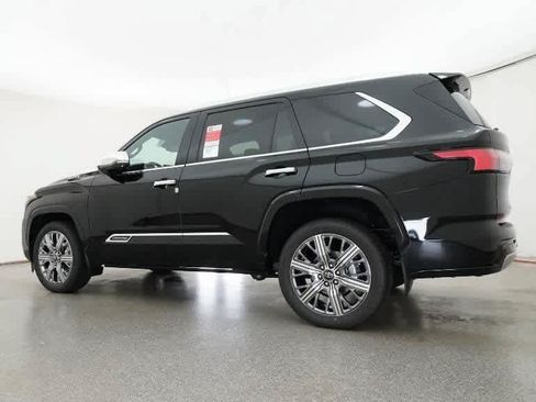 Used 2026 Toyota Sequoia Capstone AWD/4WD image 19