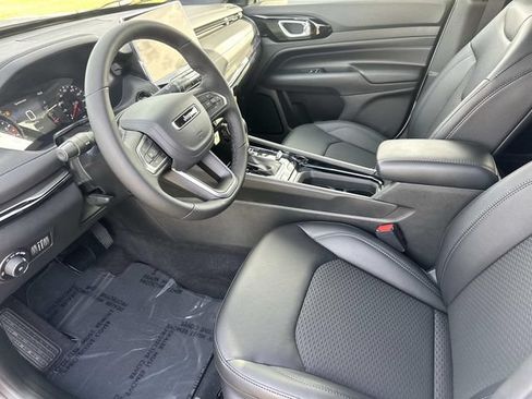 New 2026 Jeep Compass Latitude AWD/4WD image 24