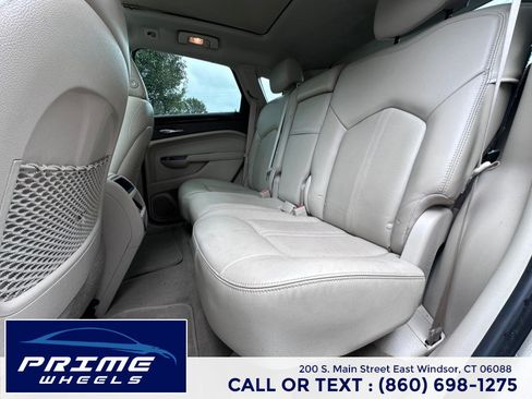Used 2015 Cadillac SRX Luxury w/ Driver Awareness Package AWD/4WD image 12