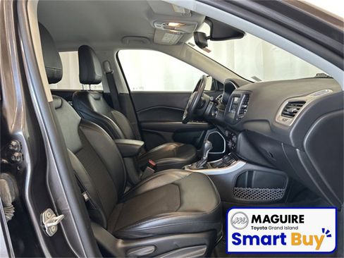 Used 2020 Jeep Compass Latitude w/ Cold Weather Group image 17