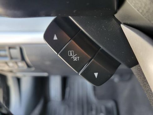 Used 2019 Subaru Outback 2.5i Premium image 23