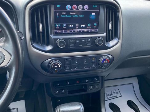 Used 2016 Chevrolet Colorado Z71 image 14