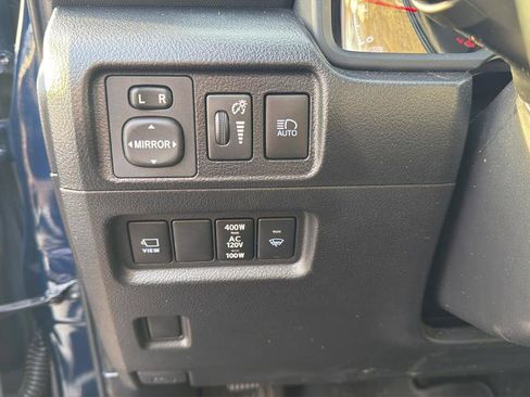 Used 2022 Toyota 4Runner SR5 Premium image 21