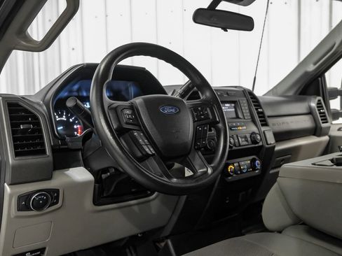 Used 2021 Ford F250 XL w/ Power Equipment Group image 13