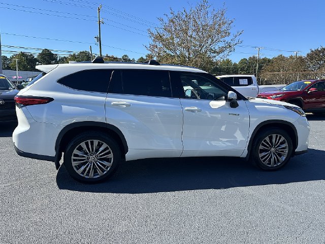 Used 2021 Toyota Highlander Platinum FWD image 8