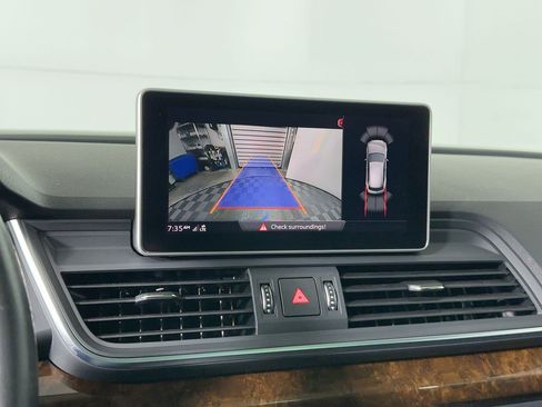 Used 2018 Audi Q5 2.0T Premium Plus w/ Premium Plus Package image 26