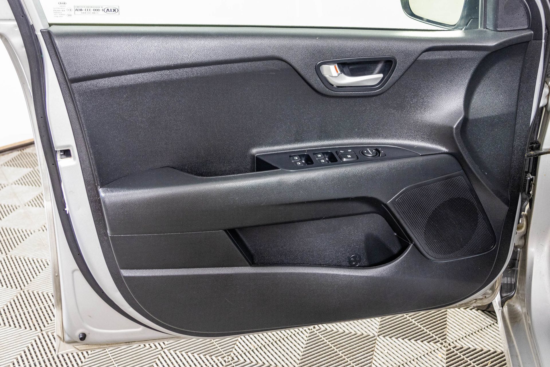 Used 2020 Kia Rio LX FWD image 34