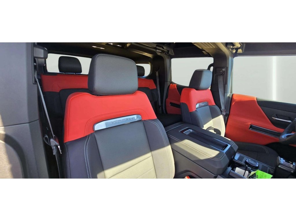 Used 2026 GMC Hummer EV 3X w/ Carbon Fiber Edition Package AWD/4WD image 32