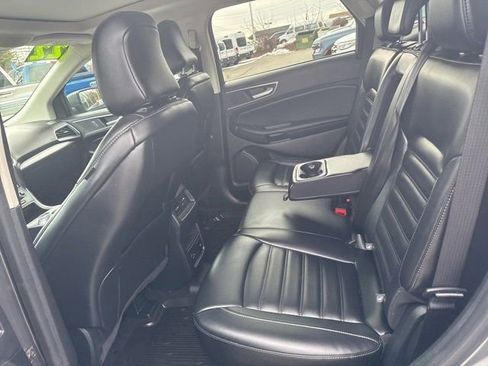 Certified 2022 Ford Edge SEL w/ Convenience Package image 12