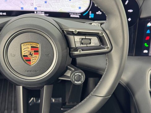 Used 2025 Porsche Taycan 4S w/ Premium Package image 23