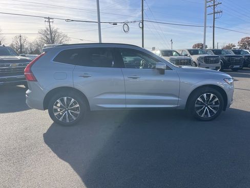 Used 2023 Volvo XC60 B5 Core w/ Protection Package Premier image 6