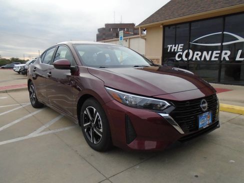 Used 2024 Nissan Sentra SV image 1