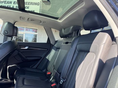 Used 2019 Audi Q5 2.0T Premium w/ Convenience Package image 24