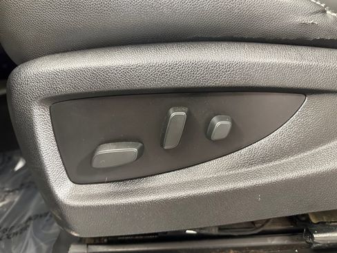 Used 2017 Chevrolet Silverado 1500 LT w/ All Star Edition image 17