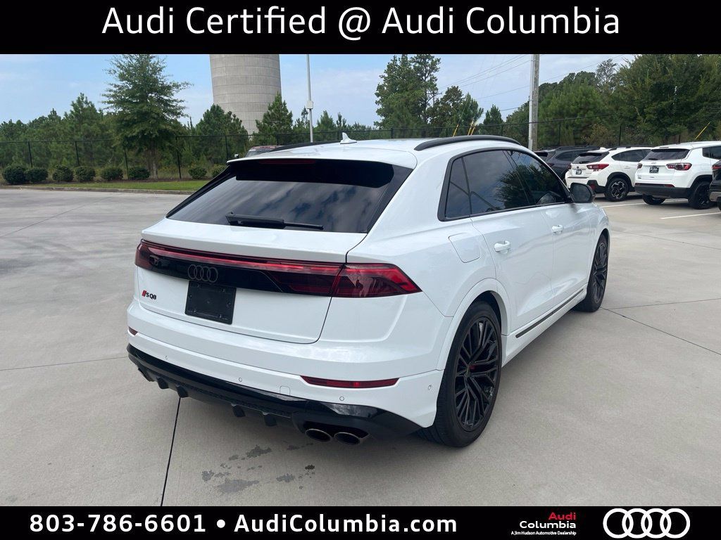 Used 2025 Audi SQ8 Premium Plus AWD/4WD image 4