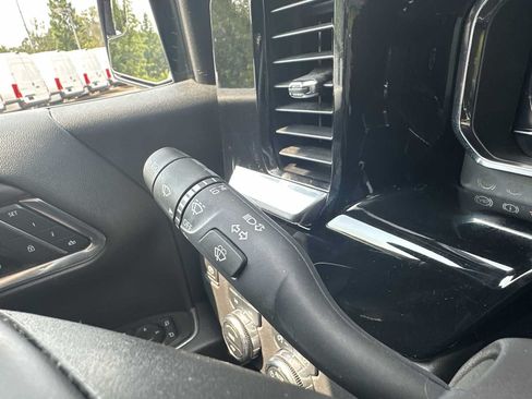 Certified 2024 GMC Sierra 1500 SLT w/ X31 Off-Road Package AWD/4WD image 29