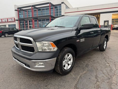 Used 2018 RAM 1500 ST w/ SXT Appearance Group AWD/4WD image 1