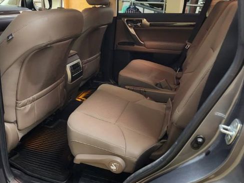 Used 2021 Lexus GX 460 Premium image 15
