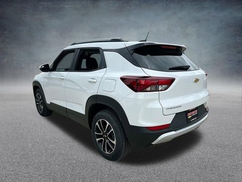 New 2026 Chevrolet TrailBlazer LT FWD image 10