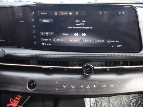 Certified 2024 Nissan Ariya FWD image 23