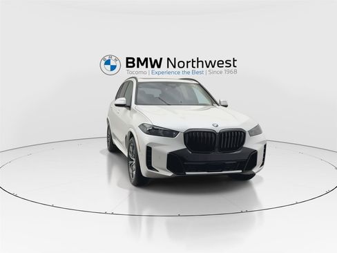 New 2026 BMW X5 xDrive40i w/ M Sport Package image 7