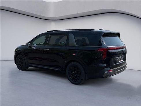 New 2026 Kia Carnival SX w/ SX Dark Edition Package FWD image 3