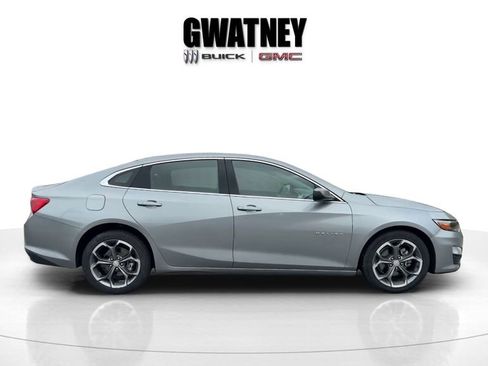 Used 2024 Chevrolet Malibu LT FWD image 8