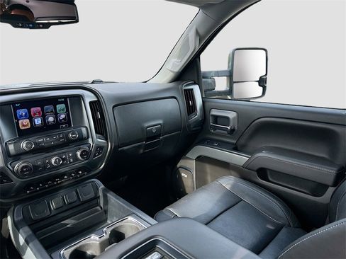 Used 2016 Chevrolet Silverado 2500 LTZ w/ Duramax Plus Package image 23