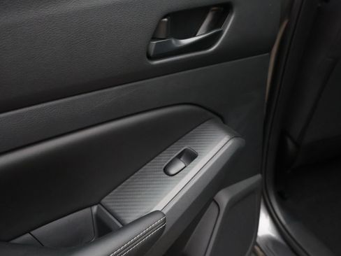 Used 2025 Nissan Altima 2.5 SV image 20