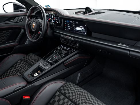 New 2026 Porsche 911 Carrera 4 GTS AWD/4WD image 16