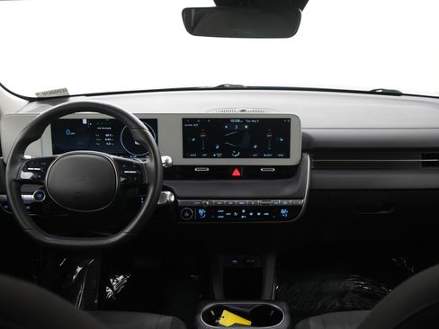 Certified 2024 Hyundai Ioniq 5 SEL AWD/4WD image 12