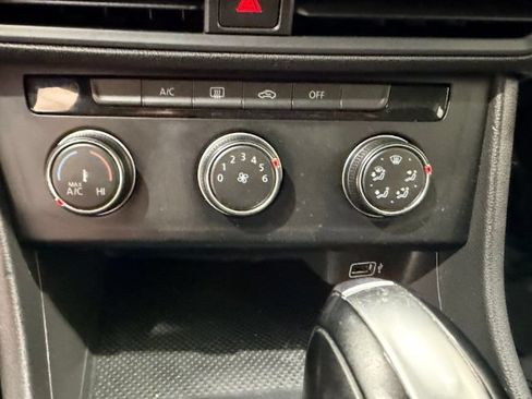 Used 2019 Volkswagen Jetta S FWD image 24