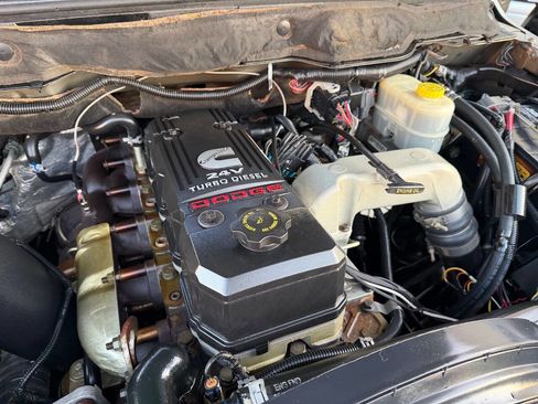 Used 2006 Dodge Ram 2500 Truck SLT image 49