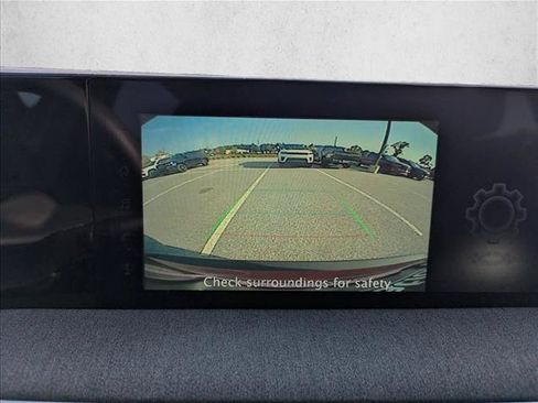 Used 2025 Nissan Kicks SV w/ SV Premium Package FWD image 18