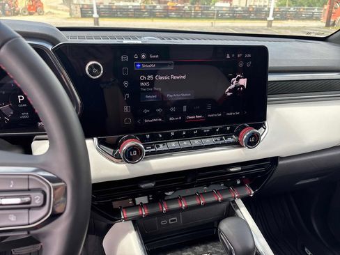 New 2026 GMC Canyon AT4X AWD/4WD image 16