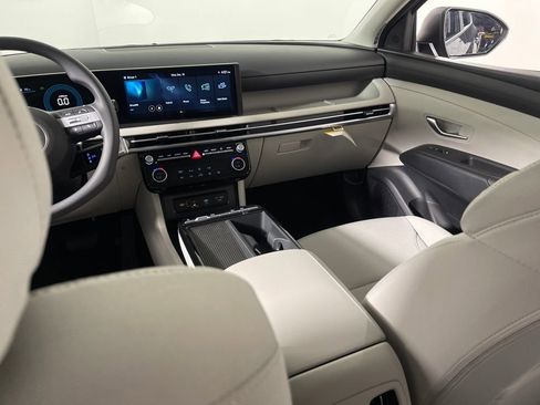 New 2026 Hyundai Tucson Blue SE image 17