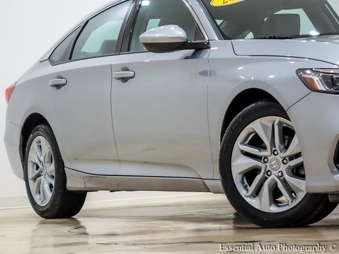Used 2020 Honda Accord LX image 4