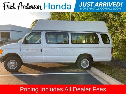Used 2004 Ford E-350 and Econoline 350 Extended Super Duty RWD image 7