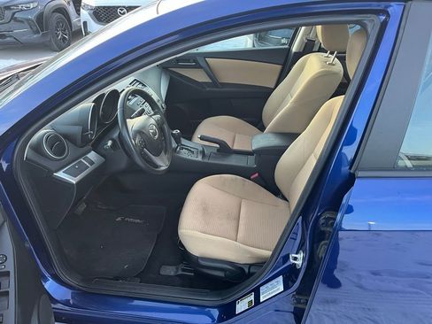 Used 2012 MAZDA MAZDA3 i Touring image 11