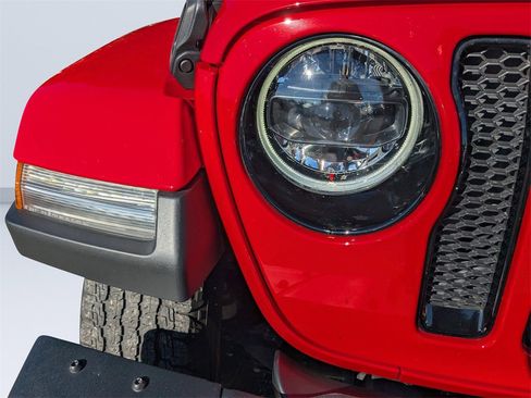 Used 2023 Jeep Wrangler Sport image 10