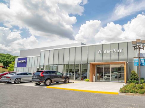 Certified 2021 Volvo XC60 T5 Inscription w/ Advanced Package image 1