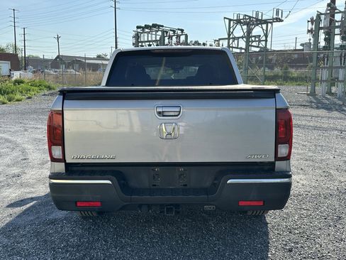 Used 2020 Honda Ridgeline Sport image 7