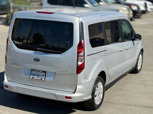 Used 2019 Ford Transit Connect XLT image 14
