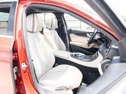 Used 2019 Mercedes-Benz E 300 image 17